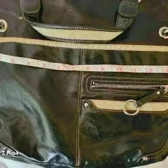 NINE WEST BLACK AMD CREAM SHIULDER  BAG - Picture 6 of 8